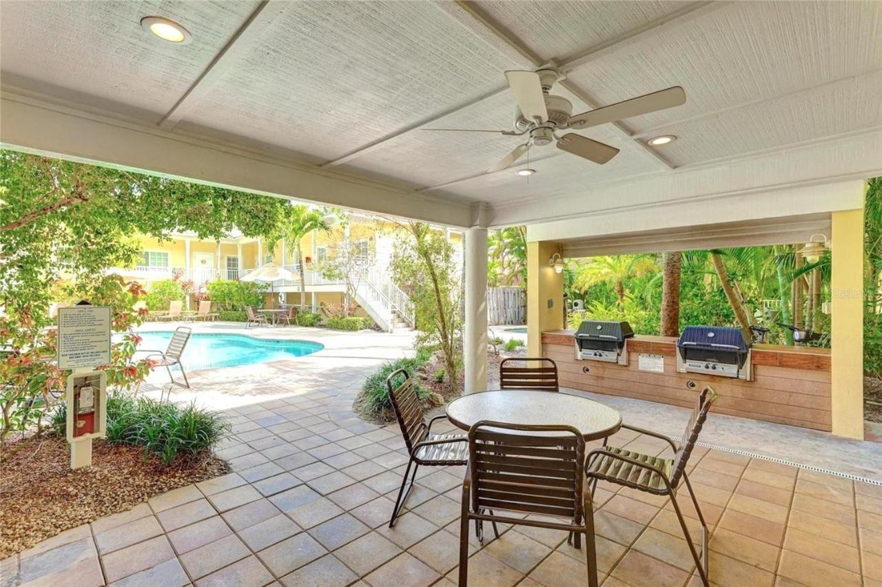 New Listing! Pool Jacuzzi, 3-Min To Beach Bars & Entertainment!. Villa Siesta Key Exterior photo